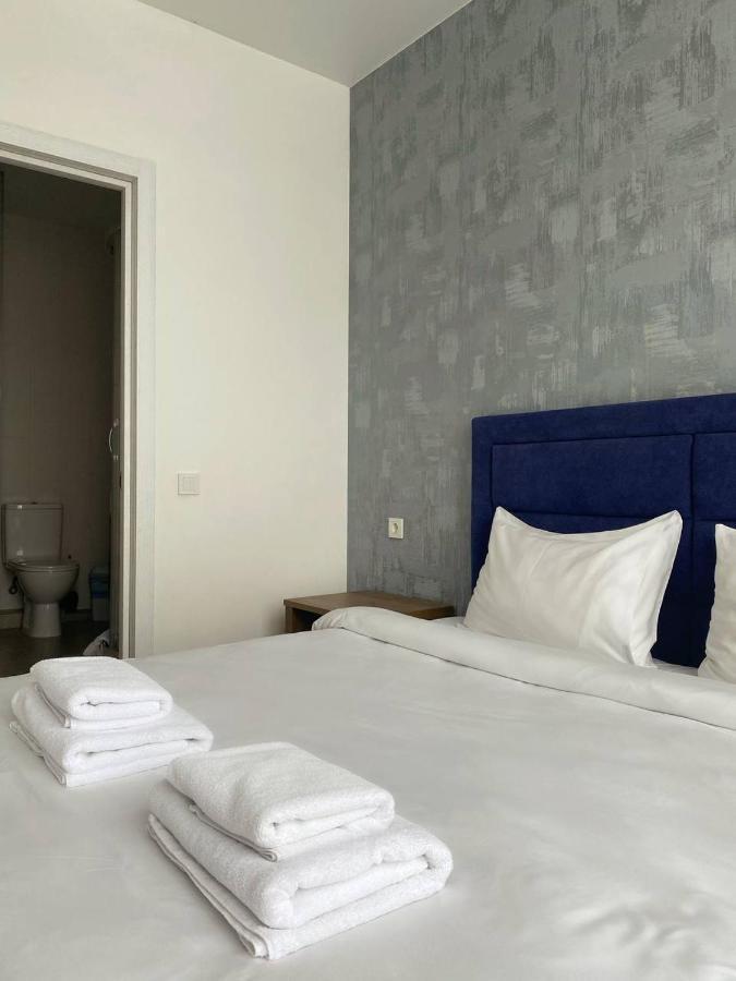 Nyvky Residence Kiev Bagian luar foto